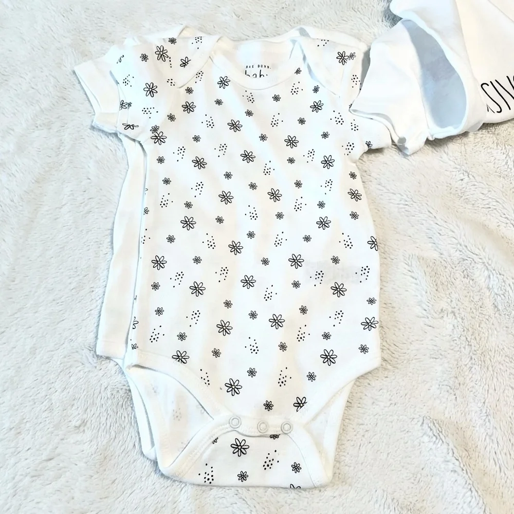 🆕Rae Dunn 3pk CUTE AS A DAISY Bodysuits